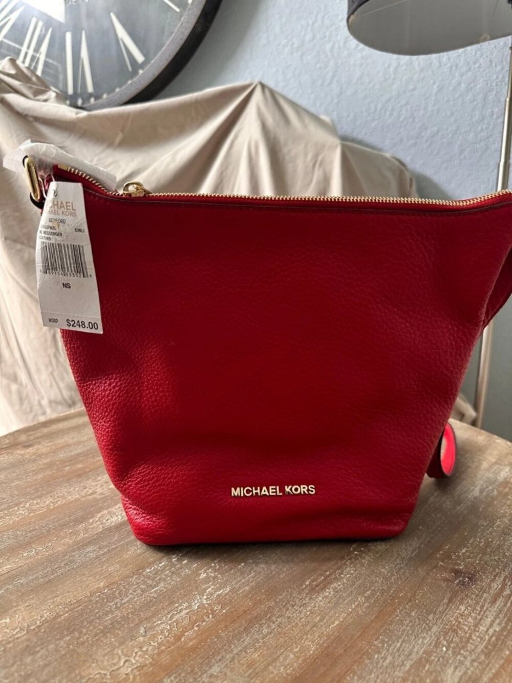 MICHAEL KORS Bedford Medium Messenger Chili Red Leather NWT